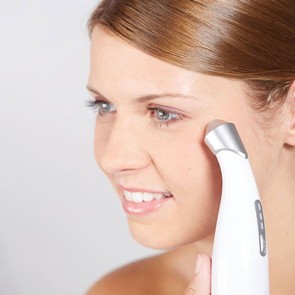 Lanaform MiniDermabrasion – Mikrodermabrasion för hemmabruk med vakuum och peeling – bild 4